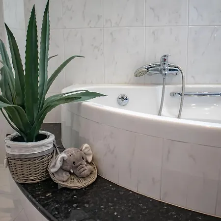 Mary's Luxury Apartmán *