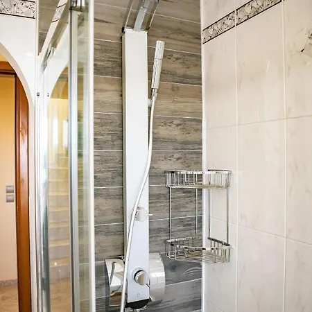 Mary's Luxury *