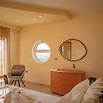 Mary's Luxury Apartment